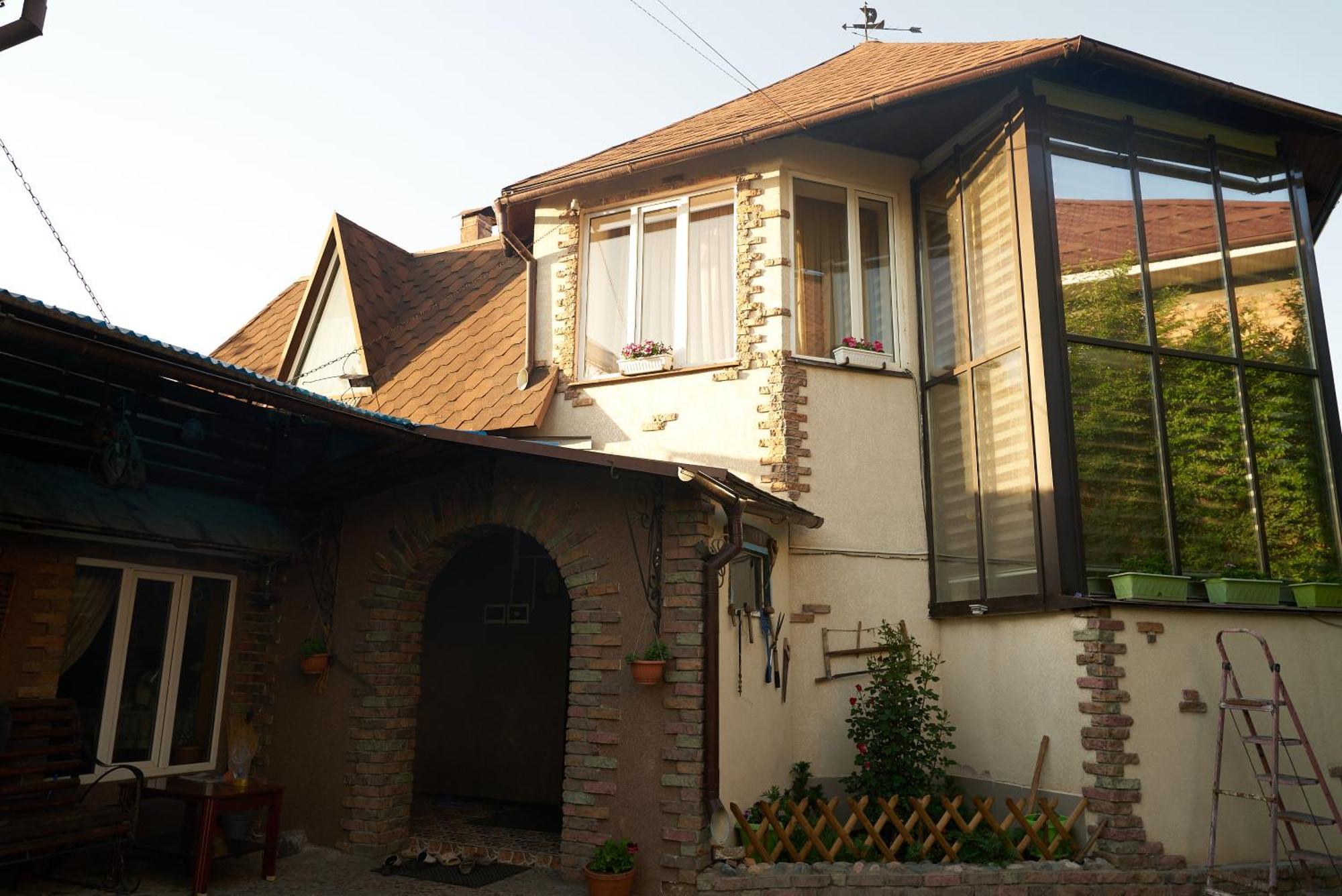 Argo Guest House Karakol Ngoại thất bức ảnh